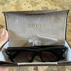Gucci 1078/s 4uavk Shiny Black square frame glasses